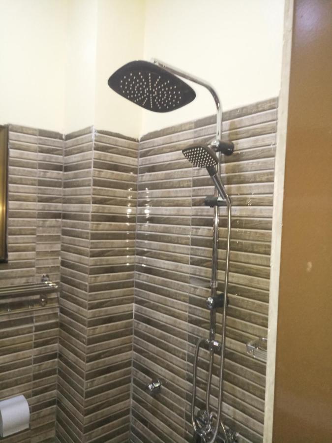 Residence Lynda Prestige วากาดูกู ภายนอก รูปภาพ