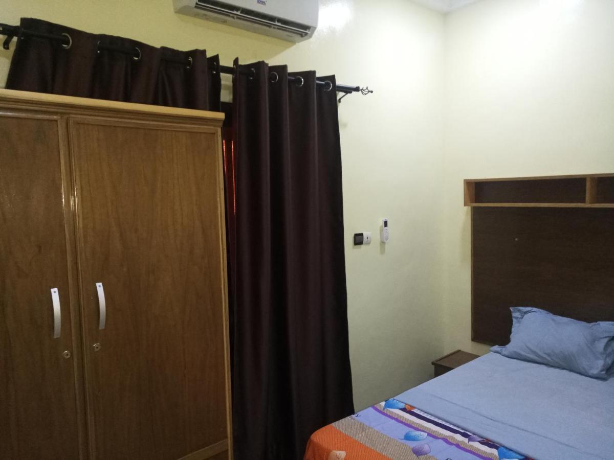 Residence Lynda Prestige วากาดูกู ภายนอก รูปภาพ