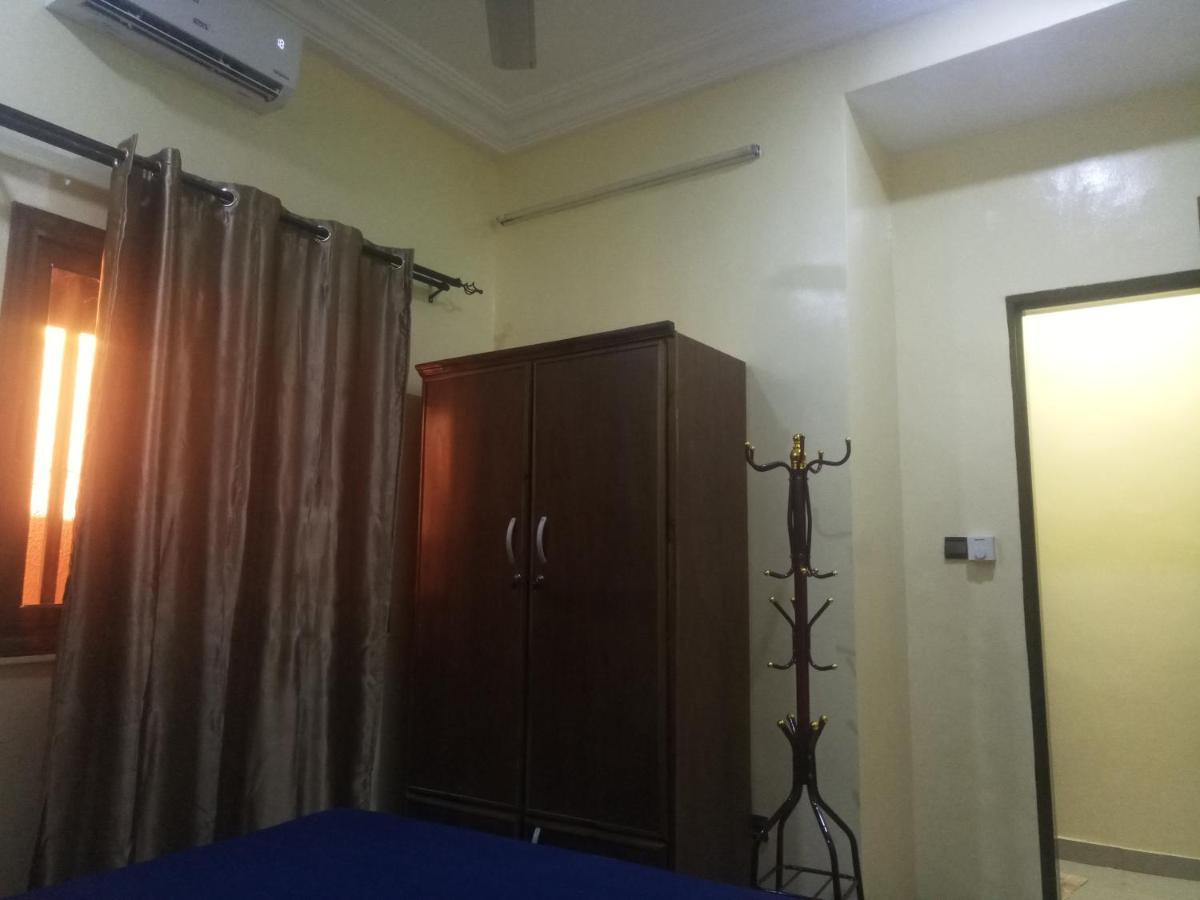 Residence Lynda Prestige วากาดูกู ภายนอก รูปภาพ